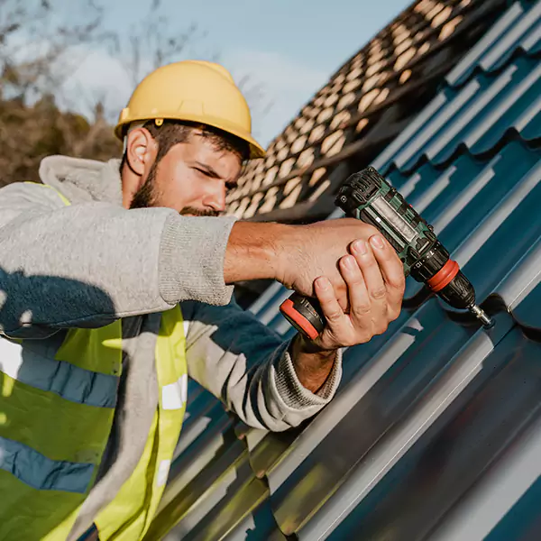 Why Oklahoma City Property Owners Choose Oklahoma City Roofing Pro for Metal Roof Replacement?